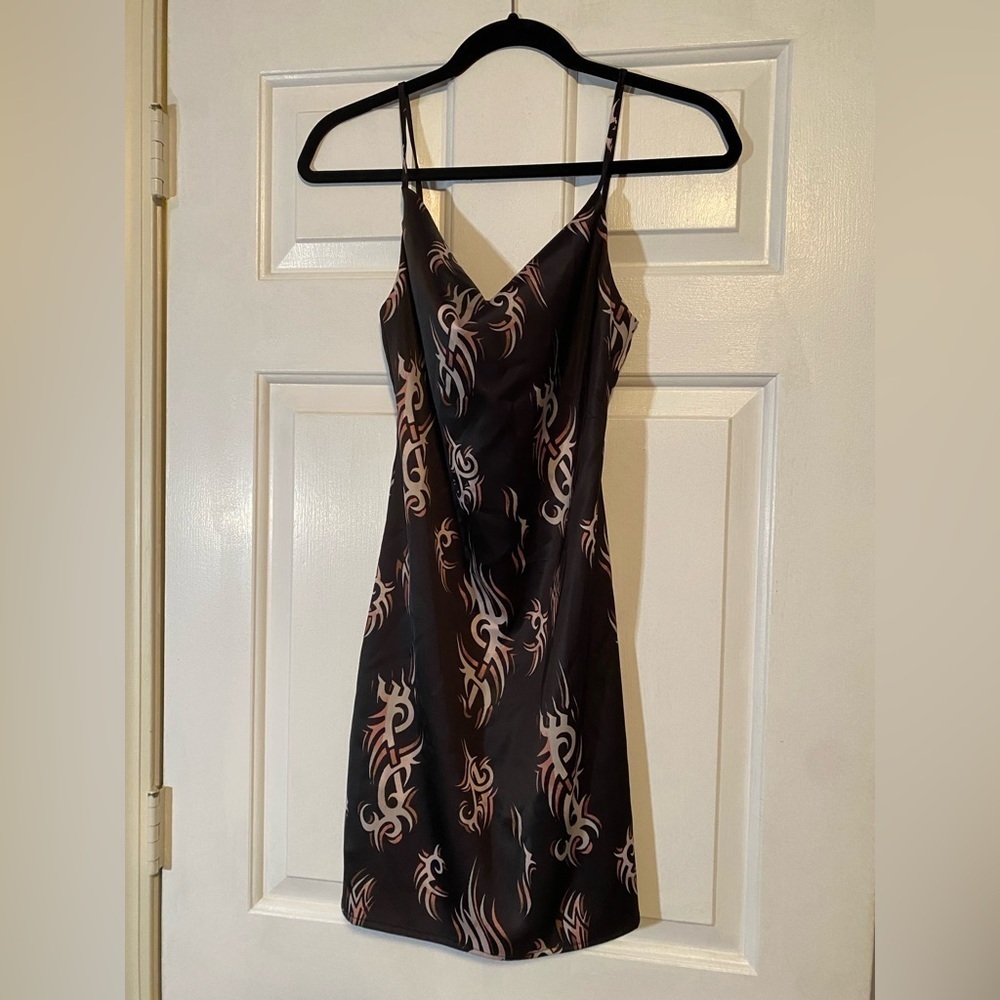 EUC Urban Outfitters Womens Mallory Cowl Slip Dress   XS - Picture 4 of 10